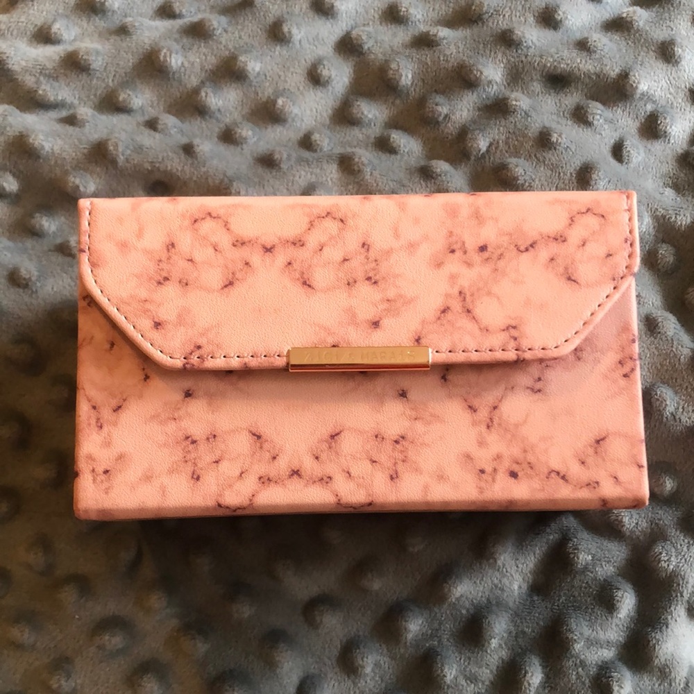 Glasses case